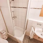 Kaiserhof 公寓式酒店 4*