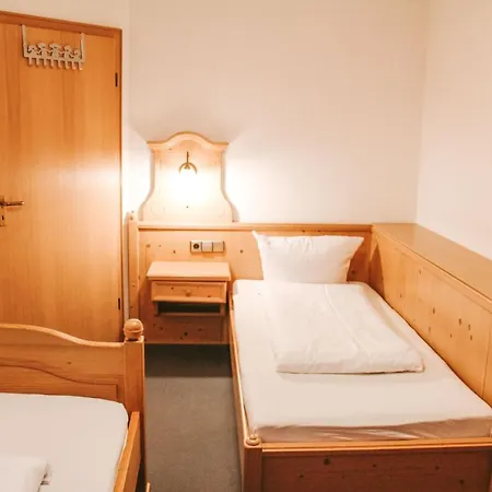 Kaiserhof 3*