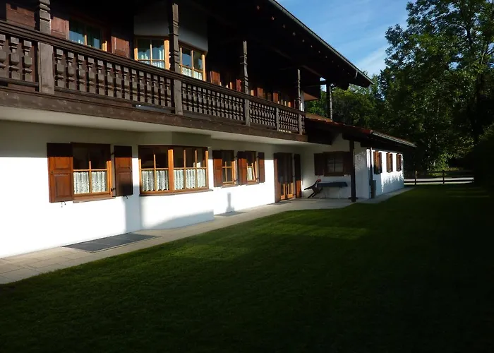 Kaiserhof アパートホテル